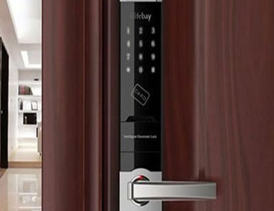 定南24小时上门开锁公司